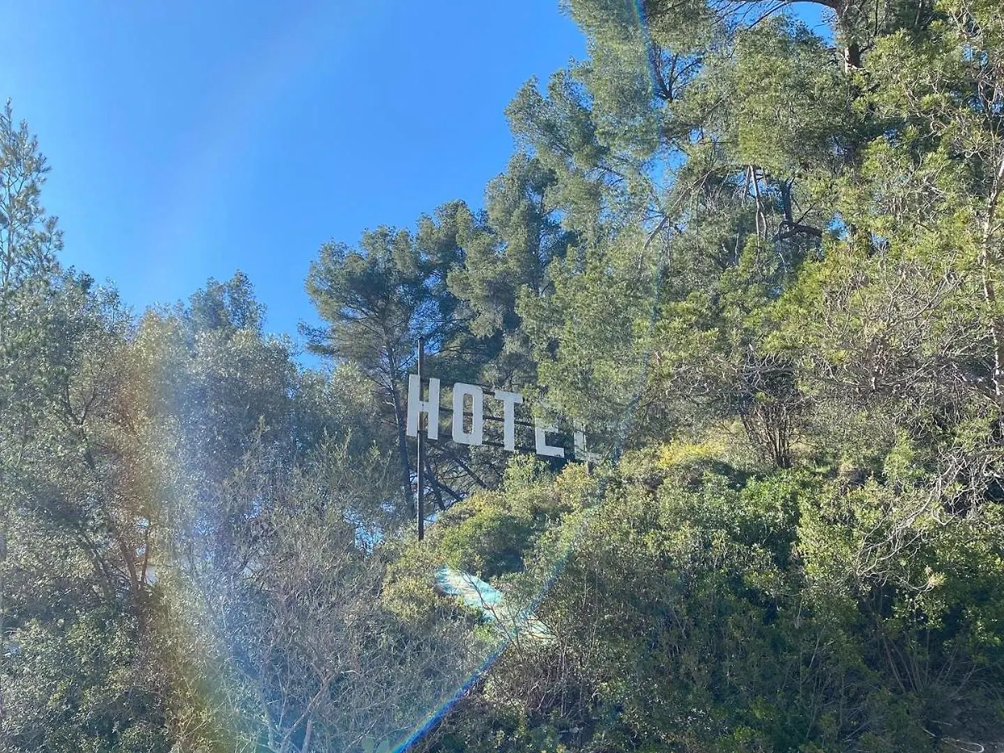 Auberge Des Pins Bandol 0*,  Frankrijk